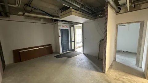 WhatsApp Image 2024-12-13 at 09.23.58 (1).